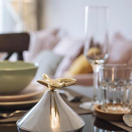 Luxury City Centre Apartment Bucureşti Ngoại thất bức ảnh