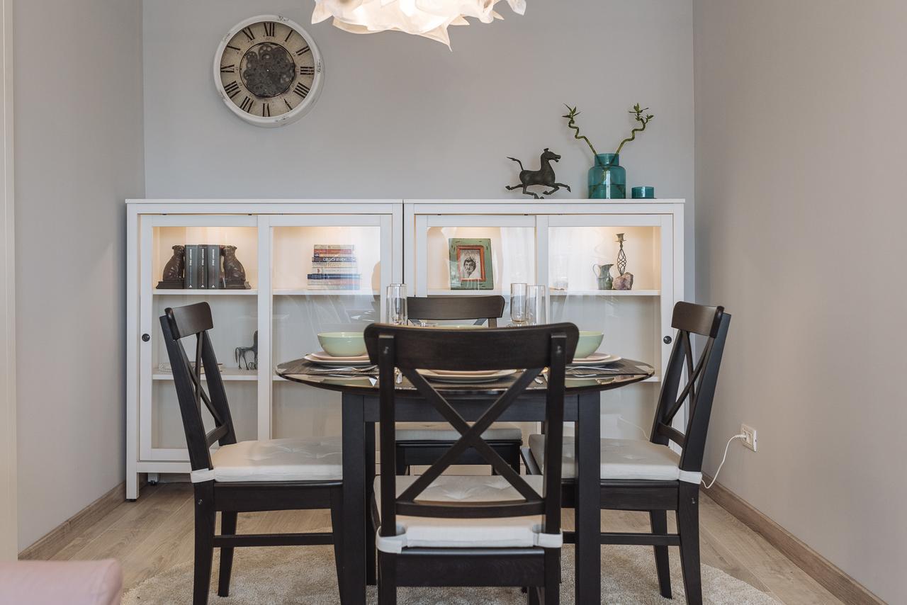 Luxury City Centre Apartment Bucureşti Ngoại thất bức ảnh