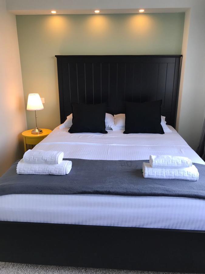 Luxury City Centre Apartment Bucureşti Ngoại thất bức ảnh