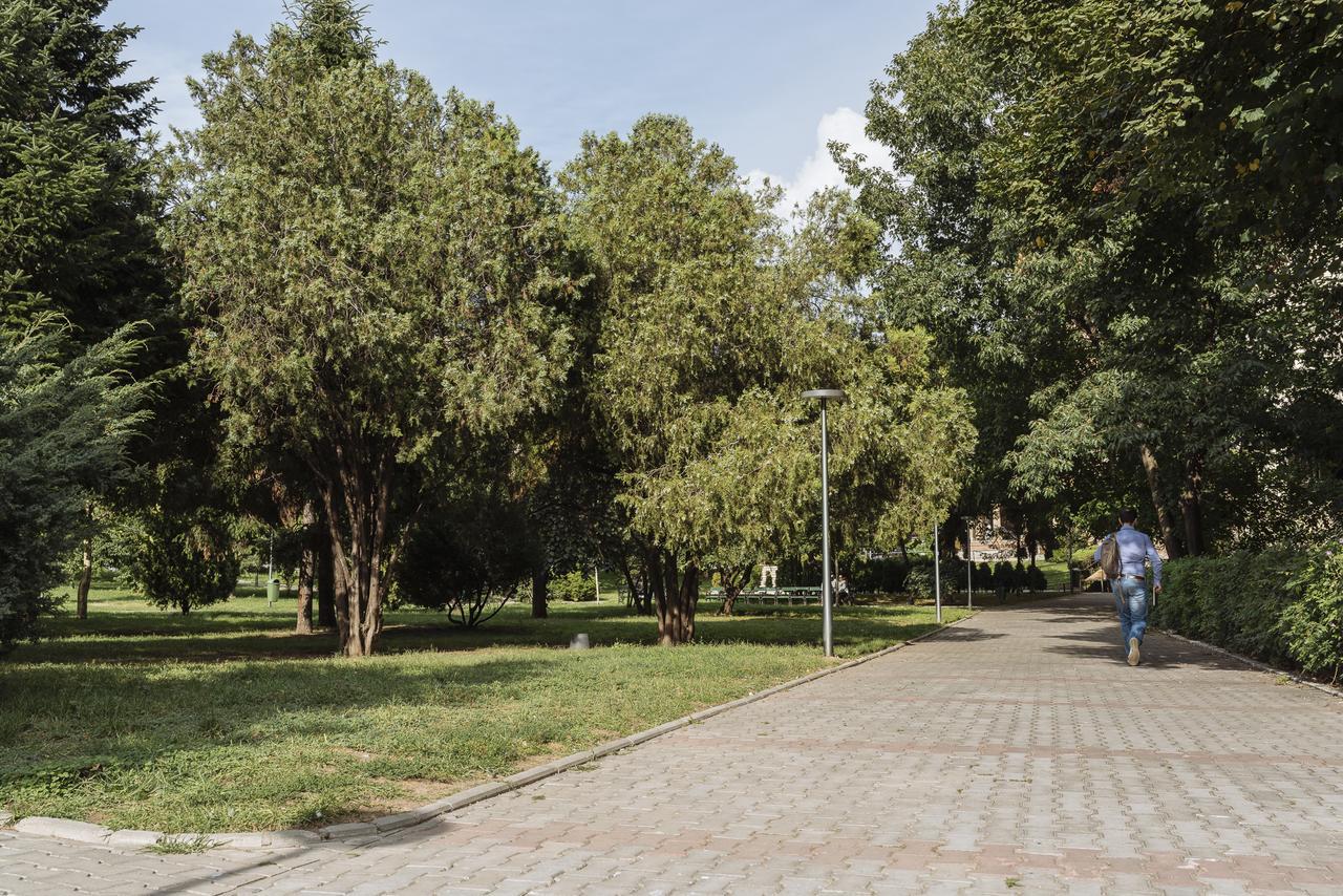 Luxury City Centre Apartment Bucureşti Ngoại thất bức ảnh