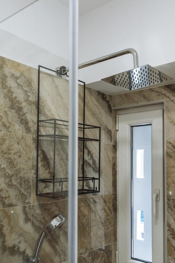 Luxury City Centre Apartment Bucureşti Ngoại thất bức ảnh