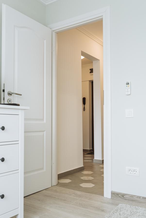 Luxury City Centre Apartment Bucureşti Ngoại thất bức ảnh